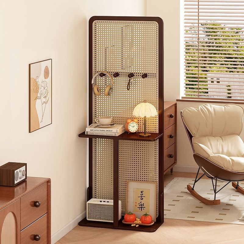 Room Divider Bamboo - L'ingresso della casa è all'opposto della